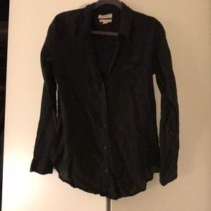 Treasure & Bond Classic Fit Button Down - SIZE M